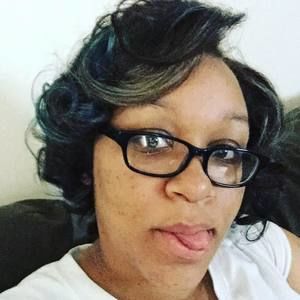 Meet your Posher, Jasmin